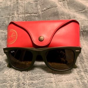 Rayban Wayfarer Camo Print